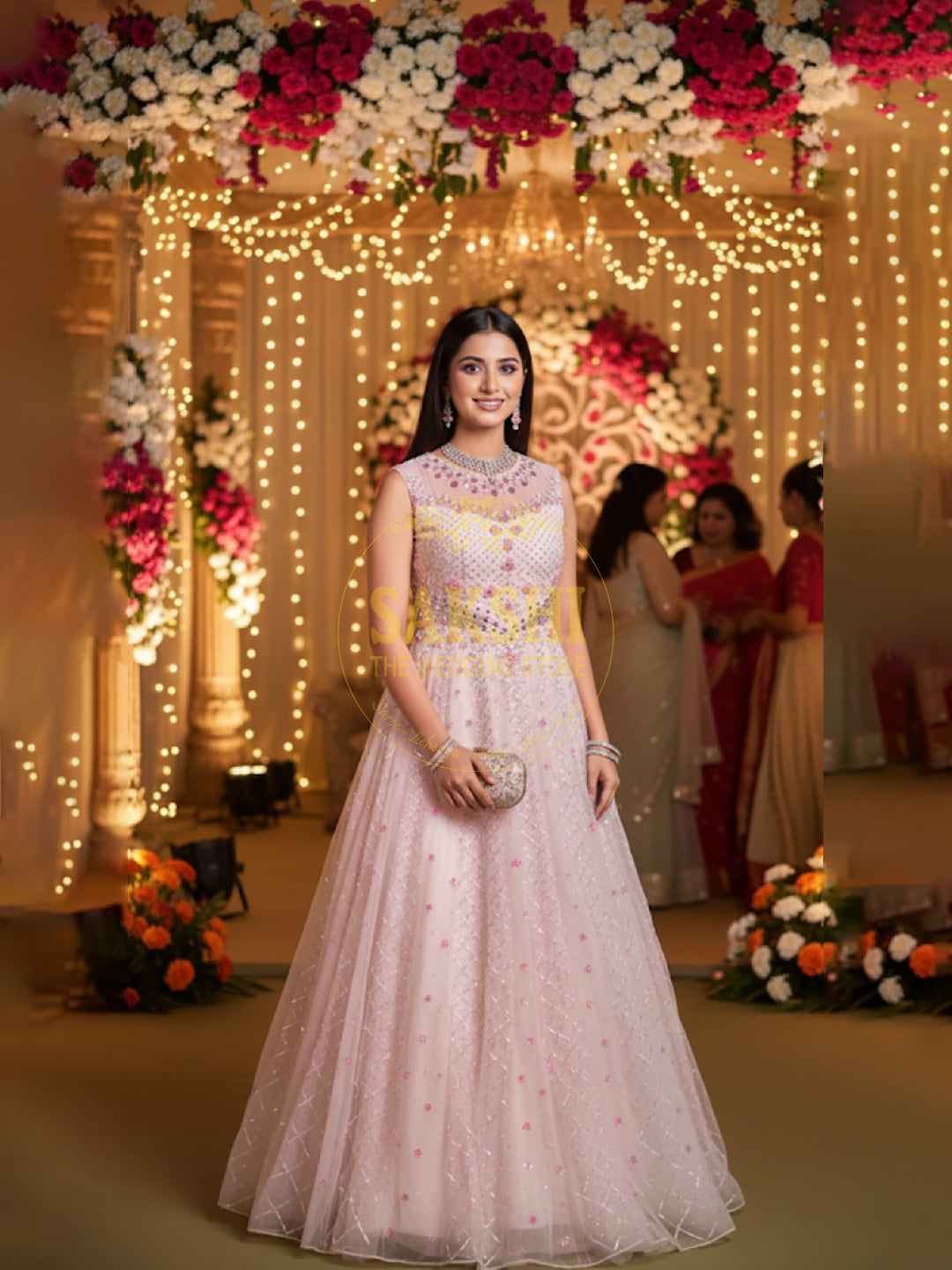 Pink Hindi Wedding Clothes Bride In Rose Gold, Lavender And Champagne Colored Indian Dress Pink Hindi Wedding Clothes Bride In Rose Gold, Lavender And Champagne Colored Indian Dress