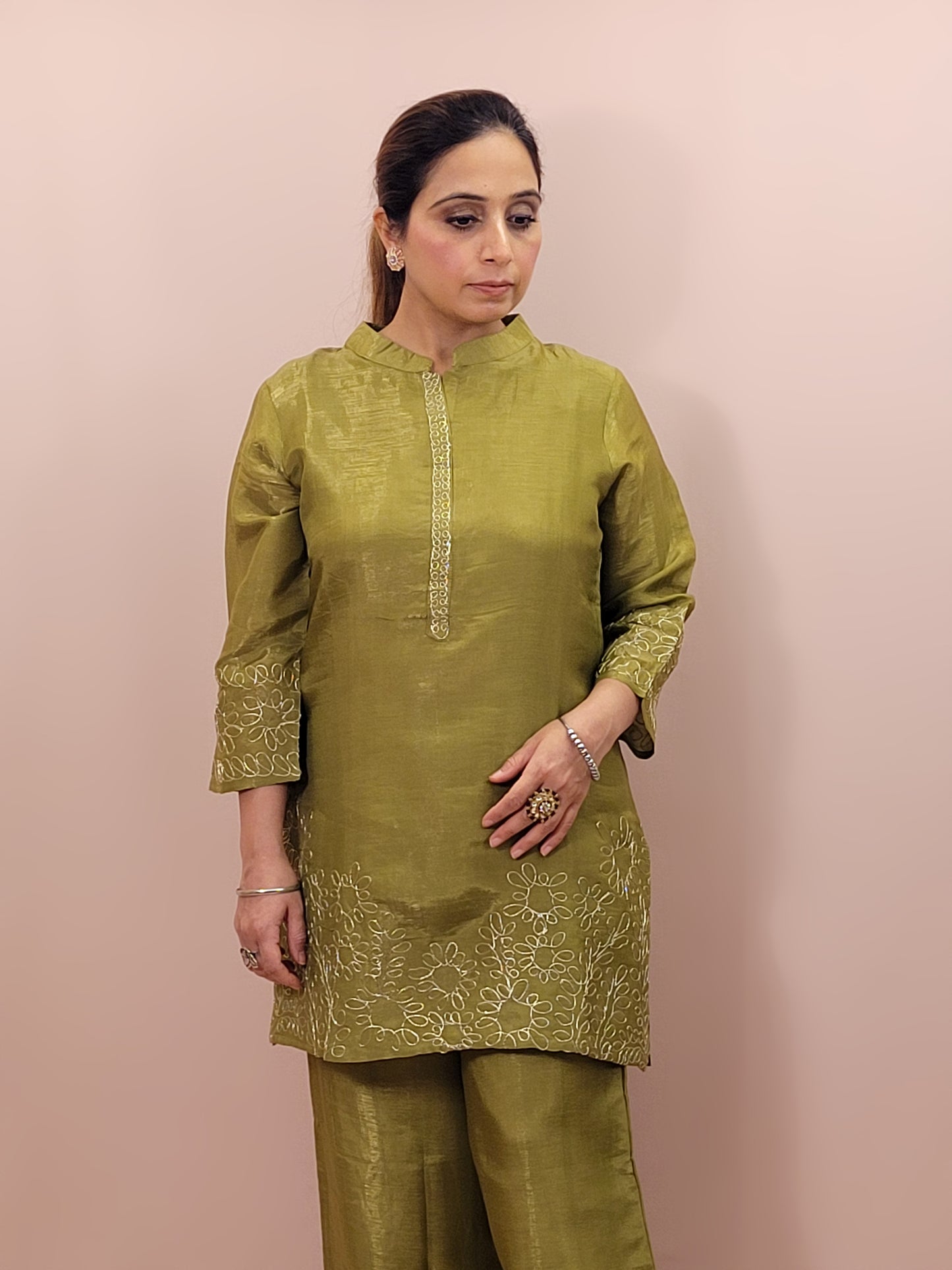 Green Shimmer Tissue Co Ord Set. Medium Length Kameez with Parallel Pants. Zari Dori Work.
