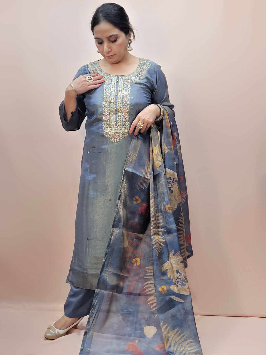 Silk Blend Grey Kurta Set for Women