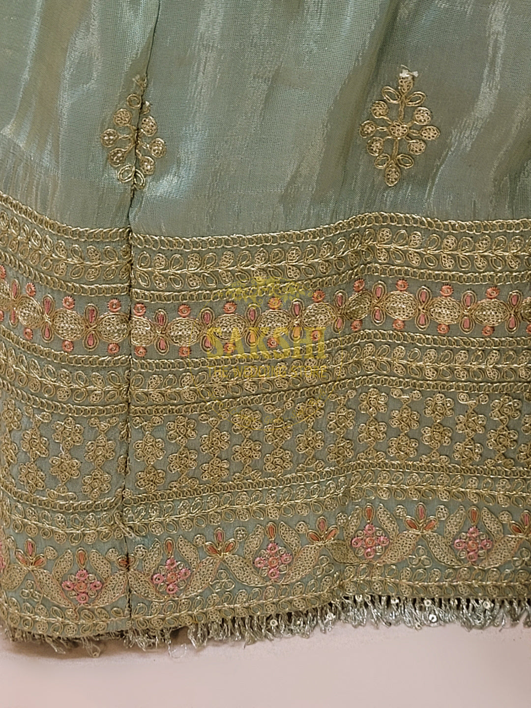 Heavy Embroidered Pakistani Kurta Set for Women