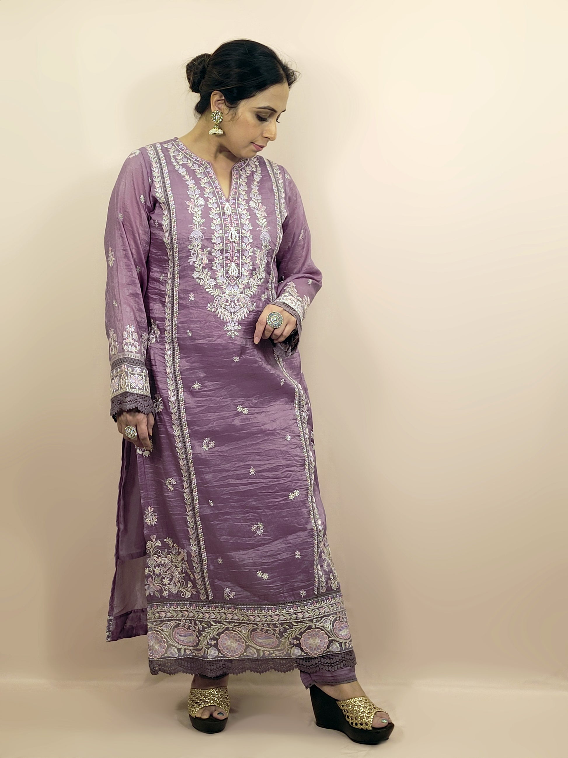 Purple Tissue Kurti Pant Dupatta Set. Beautiful thread embroidery on kurti and sleeves. Crushed Organza Dupatta.