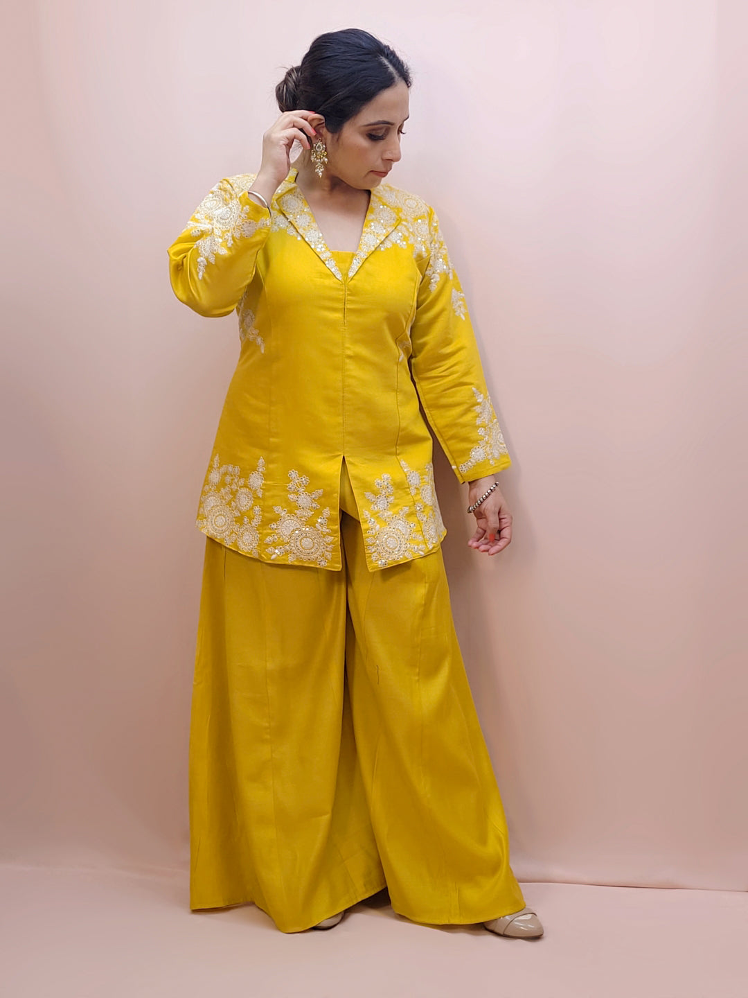 Yellow Indo Western Palazzo Dress. White Resham embroidery on collar, sleeves and daaman. Great choice for Haldi function.