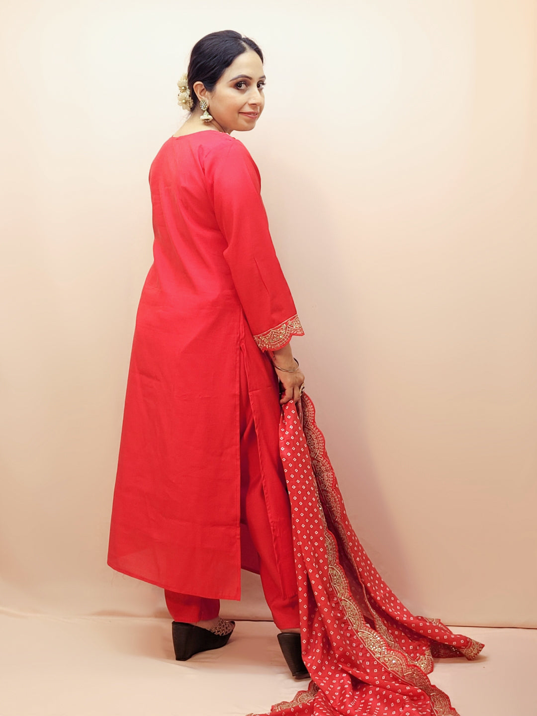V-Neck Red Kurta Set for Women