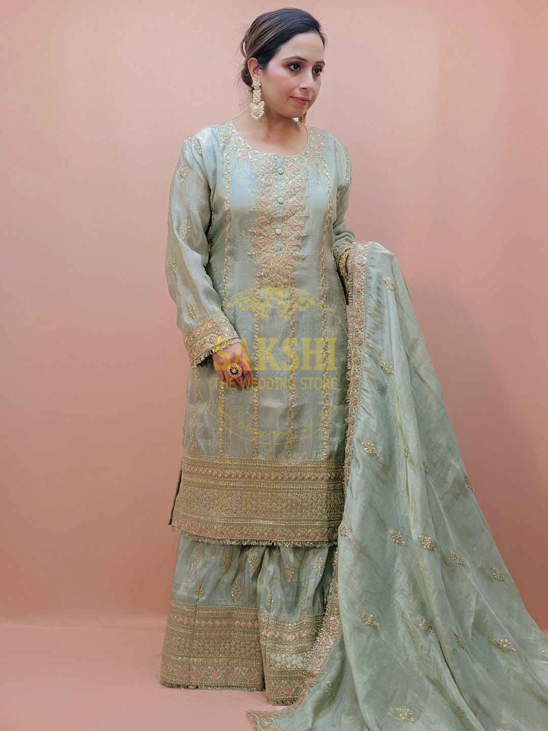 Heavy Embroidered Pakistani Kurta Set for Women