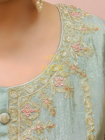 Heavy Embroidered Pakistani Kurta Set for Women