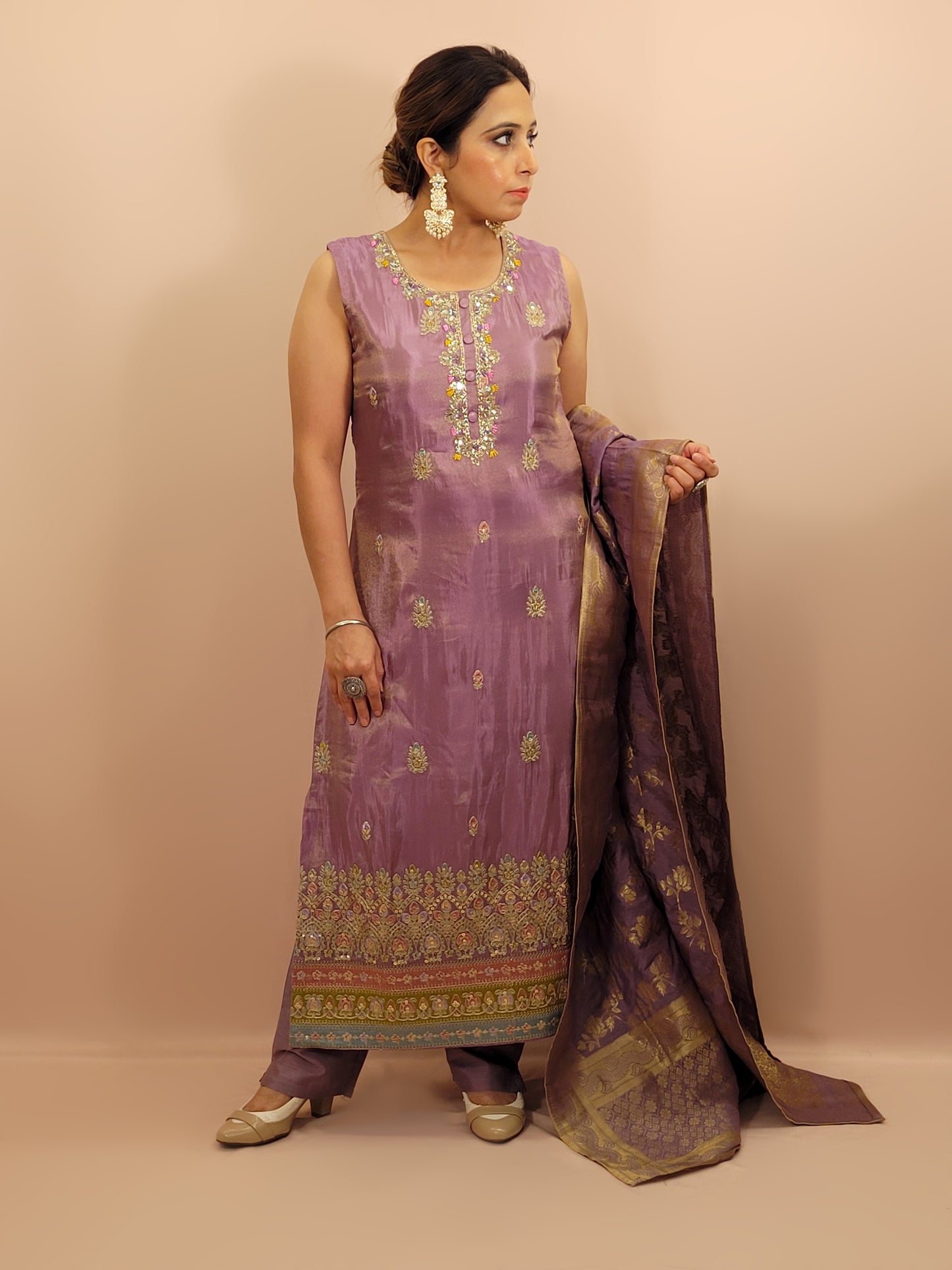 Lavender Straight Suit with Pants and Weave Dupatta.